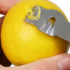 Zester-peeler-til-garnisher-citron-mixmeister.dk